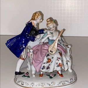 Victorian couple figurines